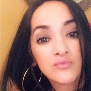 Meet your Posher, Fanny